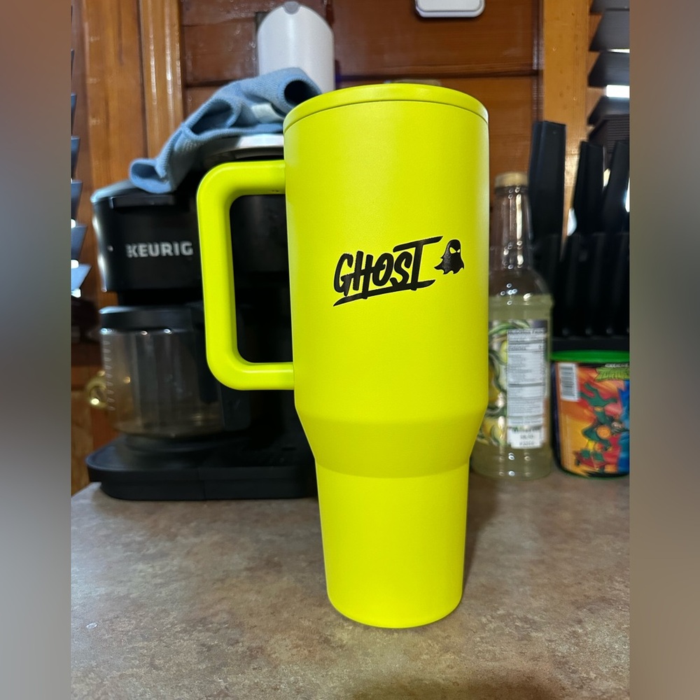 BNWT-40oz neon hydrjug x Ghost